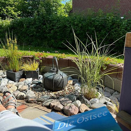Segelund - Zeit Fuer Uns- Ruhige Und Sonnige Ferienwohnung Mit Terrasse Und Garten Nahe Strand Und Ostsee Schönhagen Exterior foto