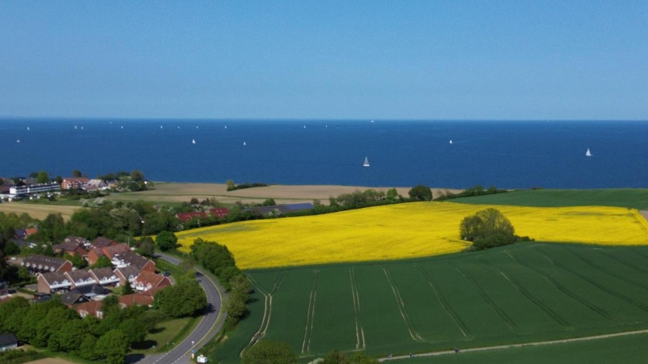 Segelund - Zeit Fuer Uns- Ruhige Und Sonnige Ferienwohnung Mit Terrasse Und Garten Nahe Strand Und Ostsee Schönhagen Exterior foto