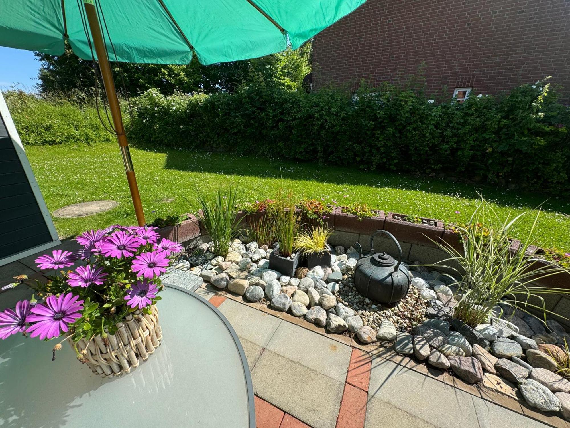 Segelund - Zeit Fuer Uns- Ruhige Und Sonnige Ferienwohnung Mit Terrasse Und Garten Nahe Strand Und Ostsee Schönhagen Exterior foto